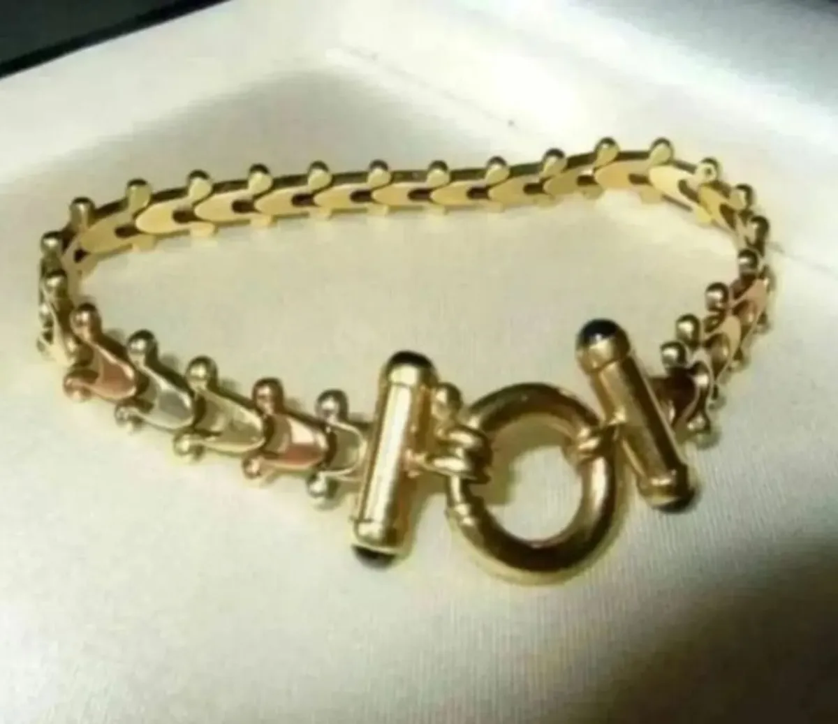 Vintage Hallmarked 9ct Gold - 3 Col' Gold Bracelet - Image 4