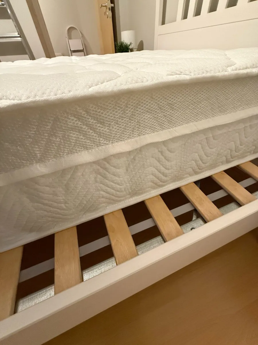 New memory foam and pocket sprung double mattress - Image 3