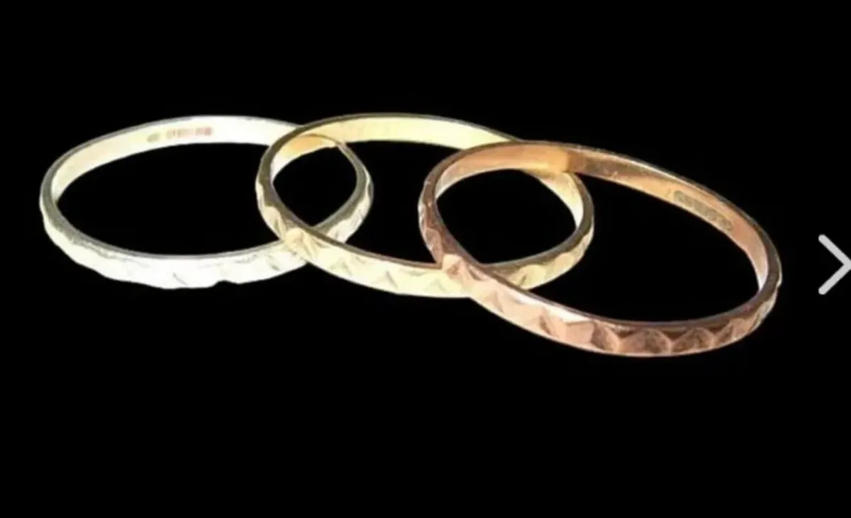 Vintage Hallmarked 9k Rose/White/Yellow Gold Rings - Image 1