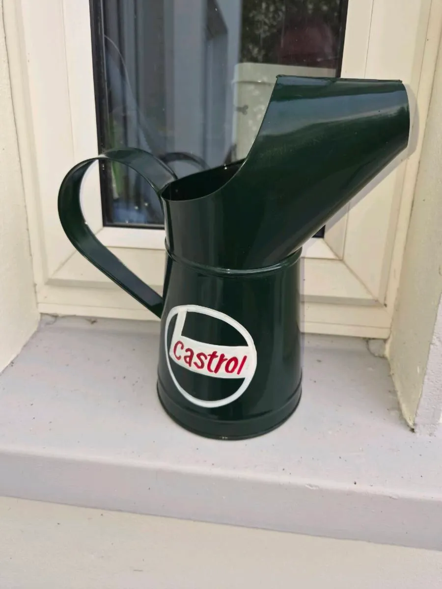 Castrol oil  jug - Image 2