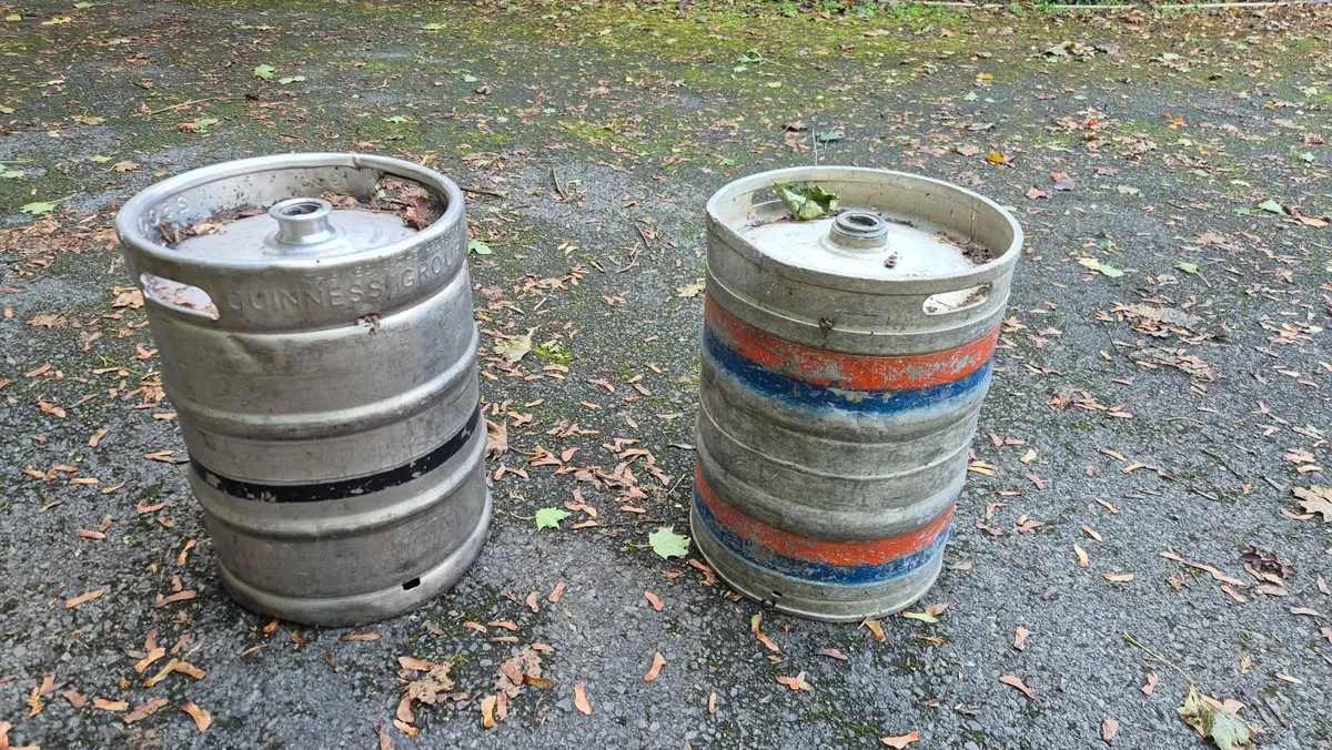 Beer Barrels - Image 1