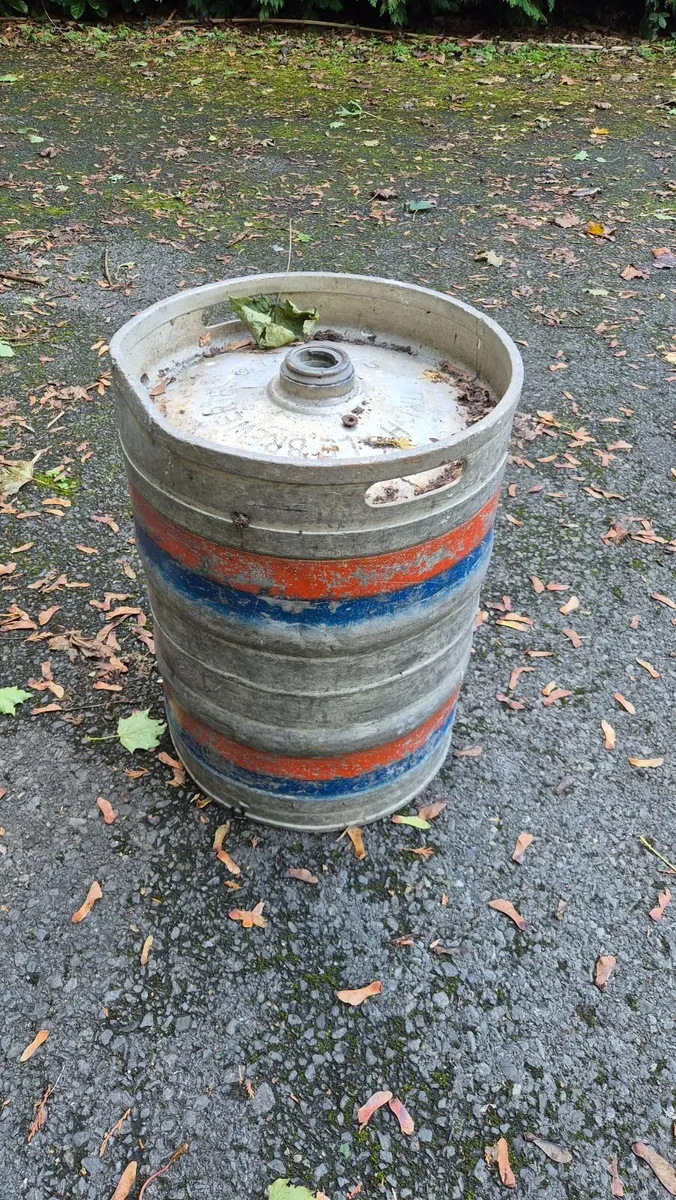 Beer Barrels - Image 3