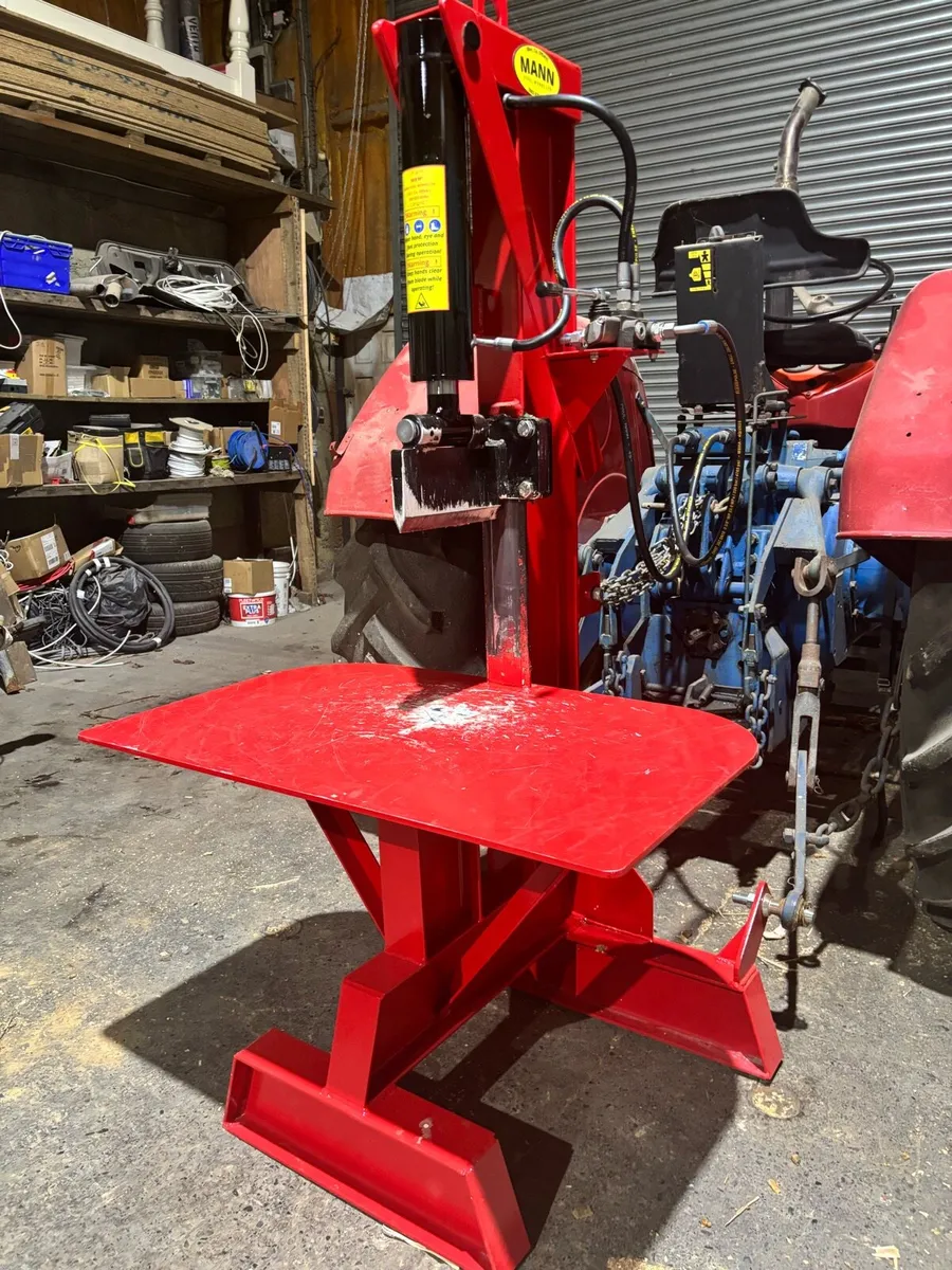 Log splitter - Image 1