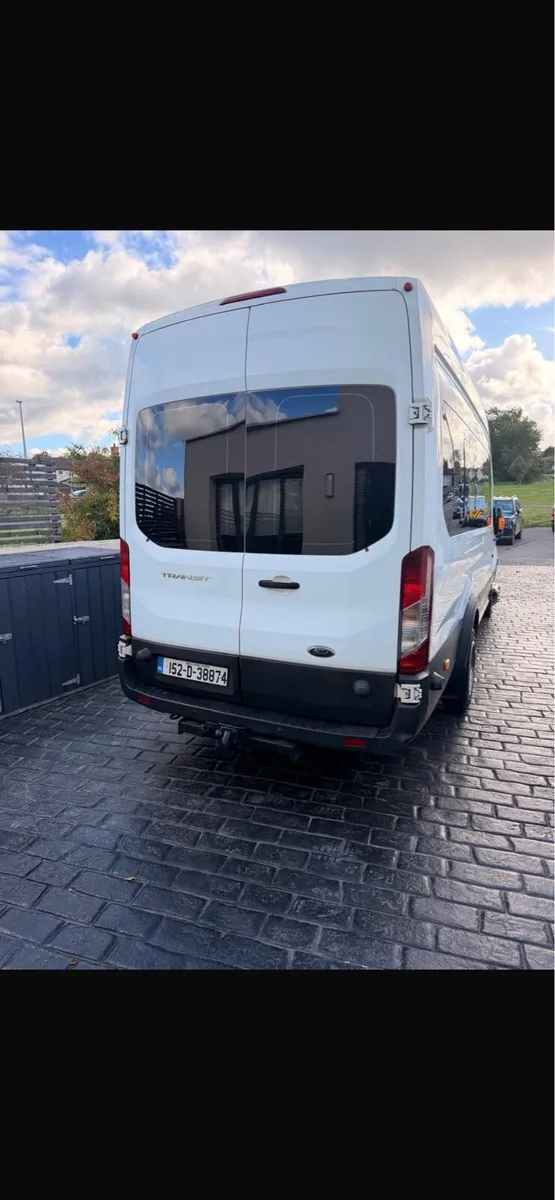 2015 ford transit 16 passenger seats minibus - Image 2