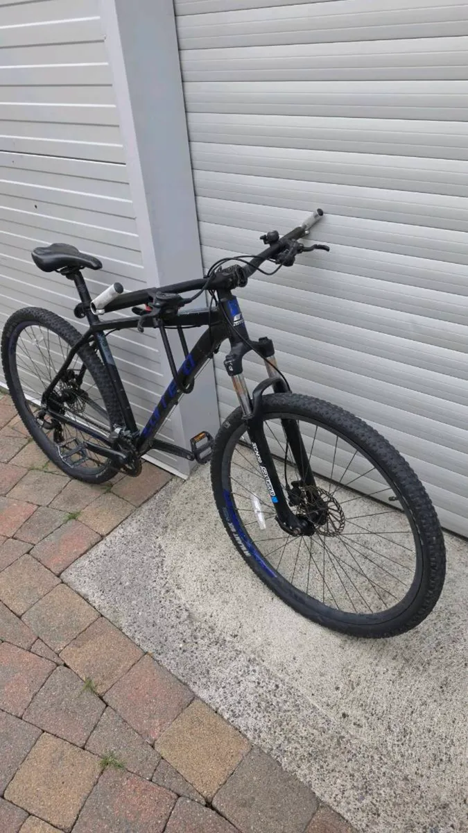 Carrera Mountain bike - Image 1