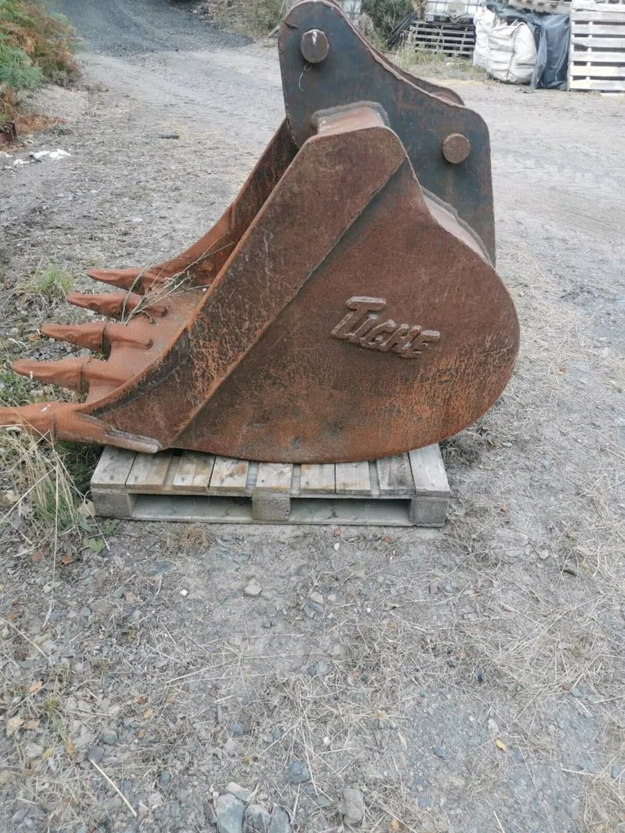 Digger Buckets - Image 1