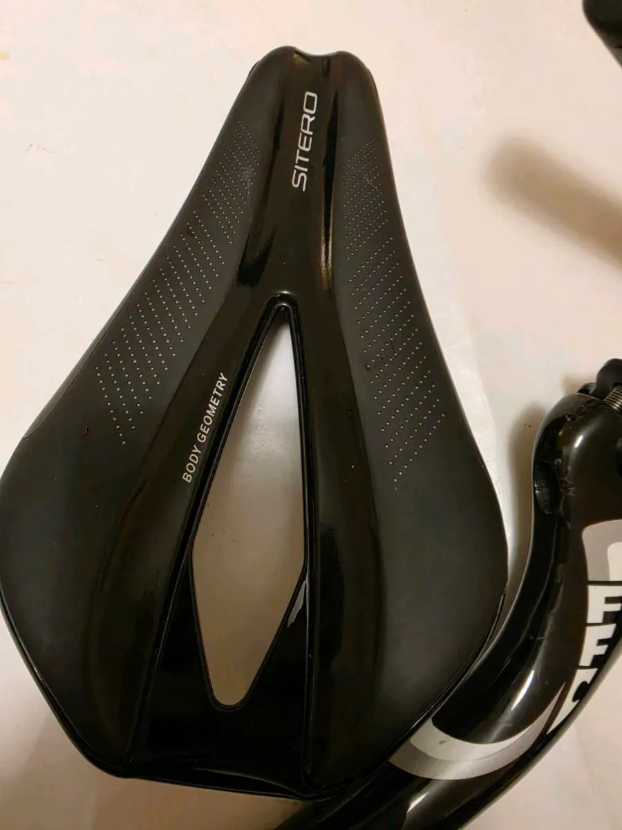 Triathlon aero kit - Image 4