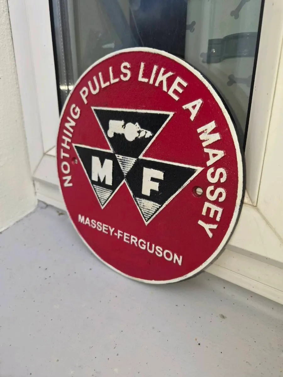 Nothing pulles like massey cast iron sign - Image 2