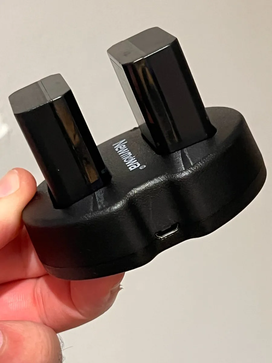 NP-FW50 Batteries like new! - Image 2