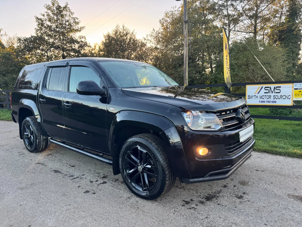162 Volkswagen Amarok Black Ed Spotless***** - Image 2