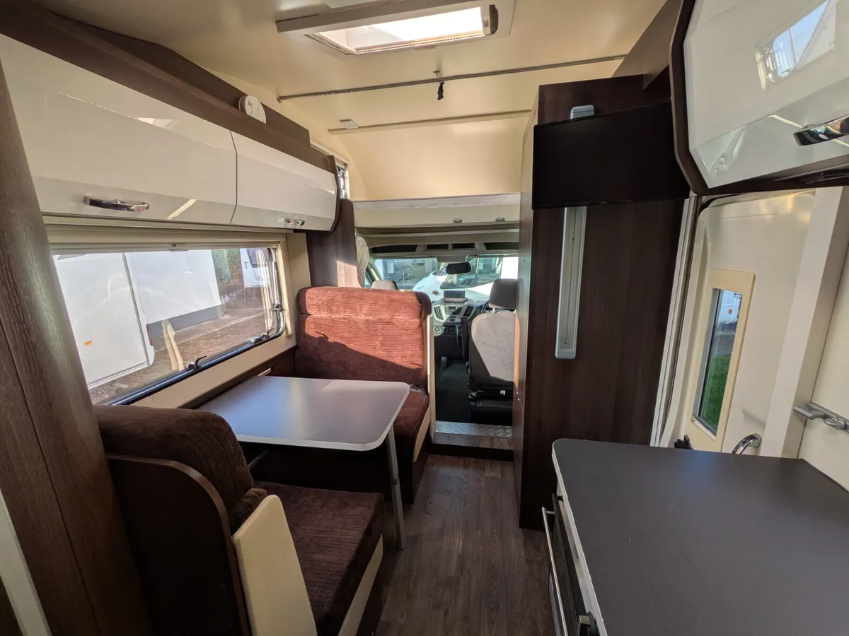 ⭐ 2016 ROLLER TEAM ZEFIRO 675 | 6 BERTH | GARAGE ⭐ - Image 4