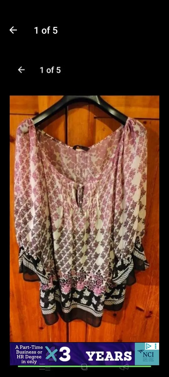 Evans plus size top like new. Size 24. 100 % polye - Image 1