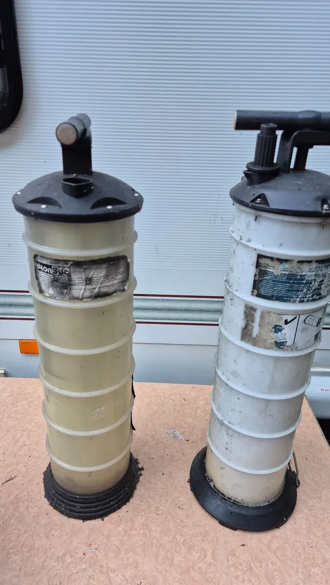 Manual Fluid and Oil Extractor Pumps