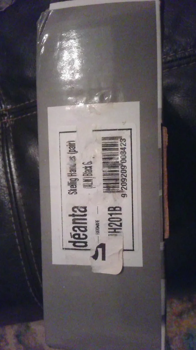Déanta accessories (Job lot) - Image 4