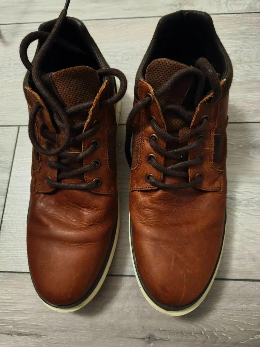 Male shoes - Image 1