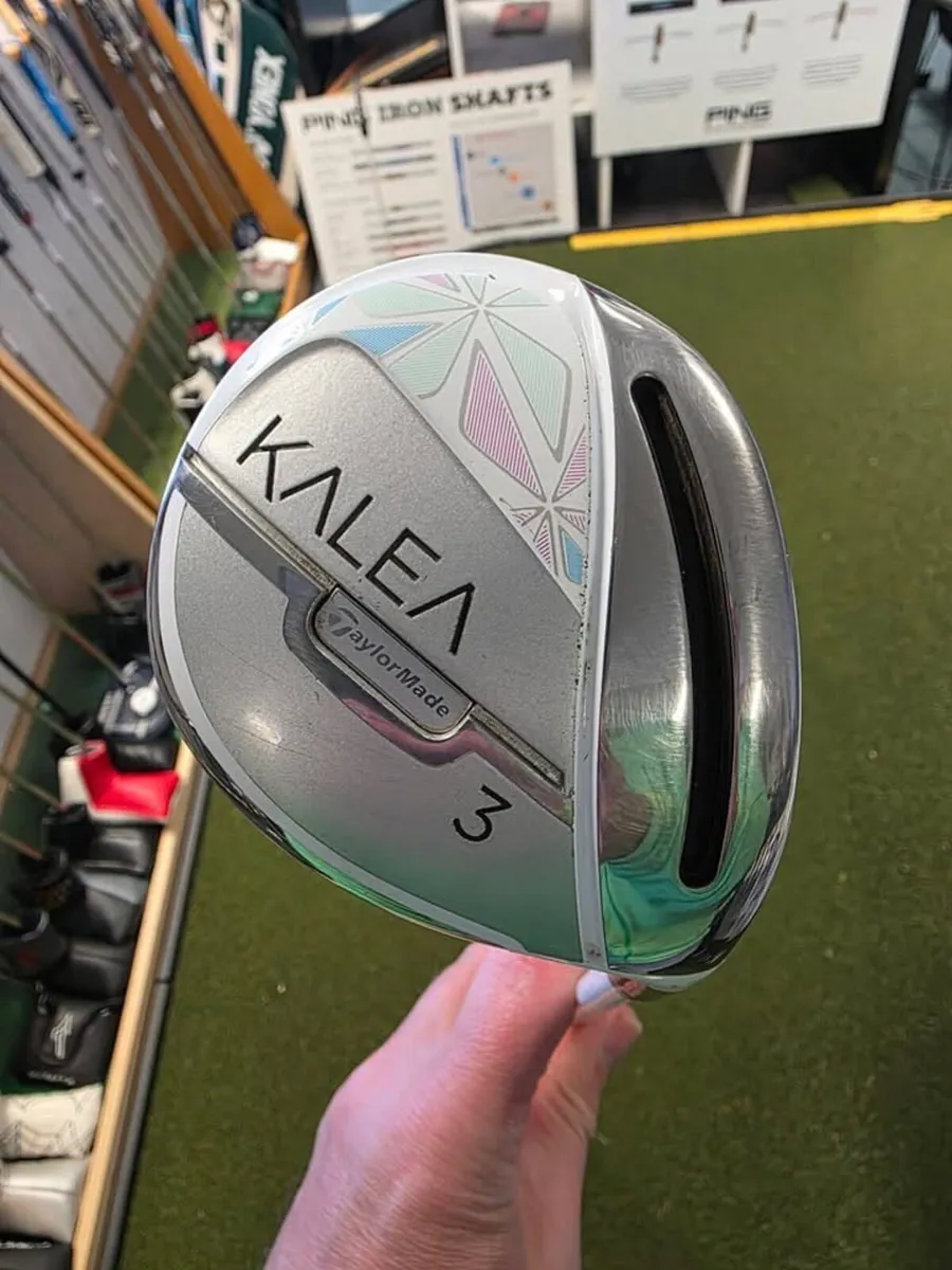 Ladies Taylormade Kalea 3 Wood - Image 1