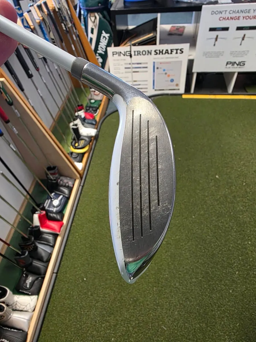 Ladies Taylormade Kalea 3 Wood - Image 4