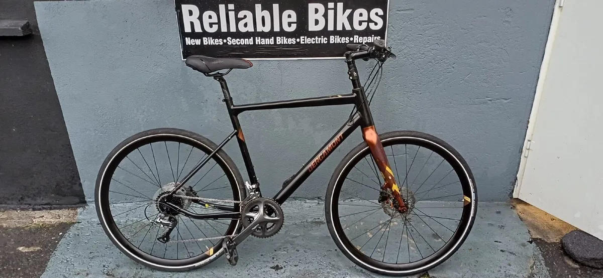 Bergamot hybrid bike❗️Open 7 days of the week ❗️ - Image 1