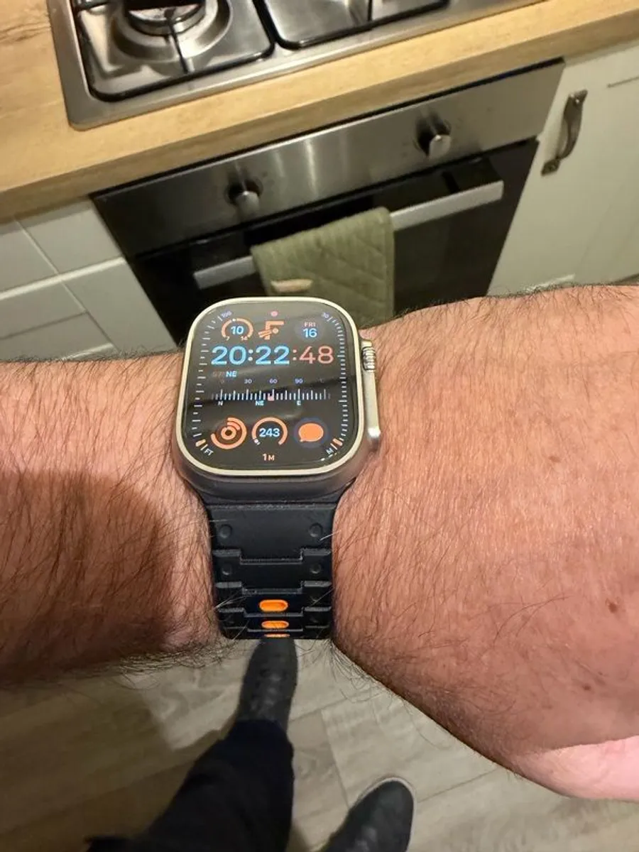 Apple Watch Ultra 2 Cellular & GPS - Image 2
