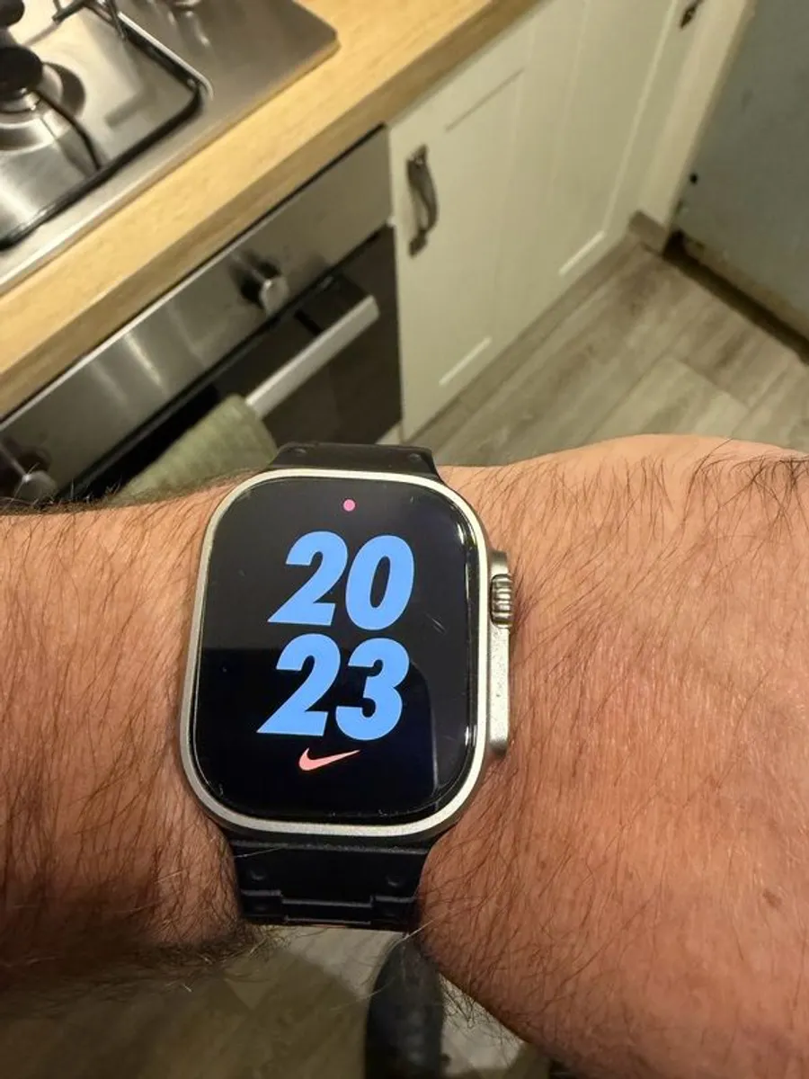 Apple Watch Ultra 2 Cellular & GPS - Image 3