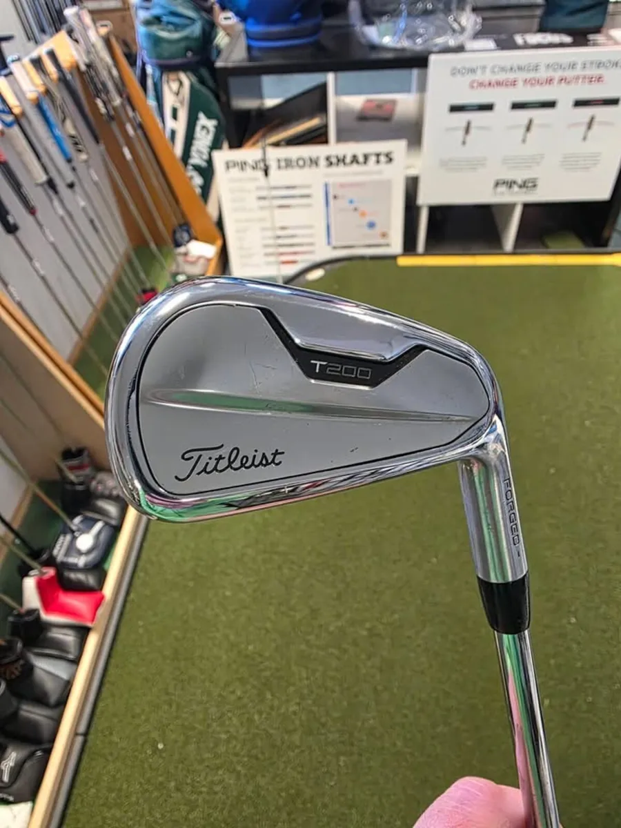 Titleist Forged T200 Irons - Image 1