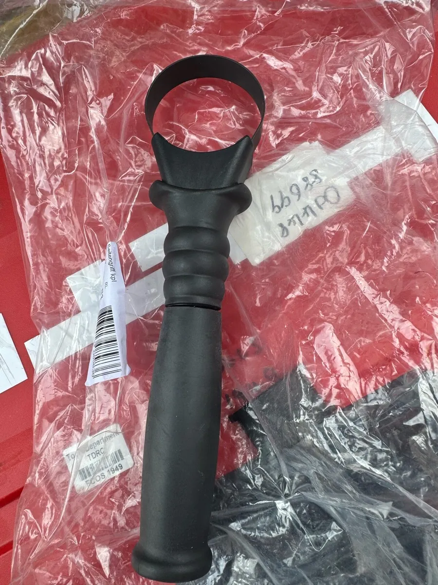 Hilti handle