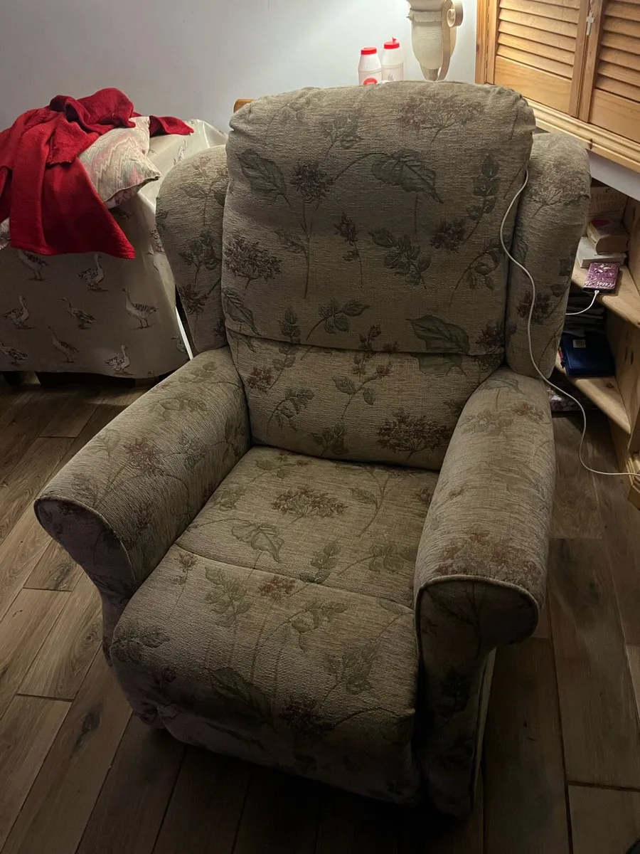 Three piece suit free to a new home - Image 2