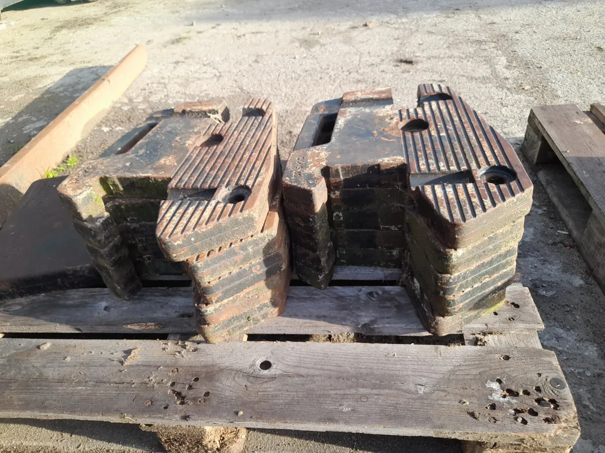 10 Weights for Valtra Valmet - Image 2