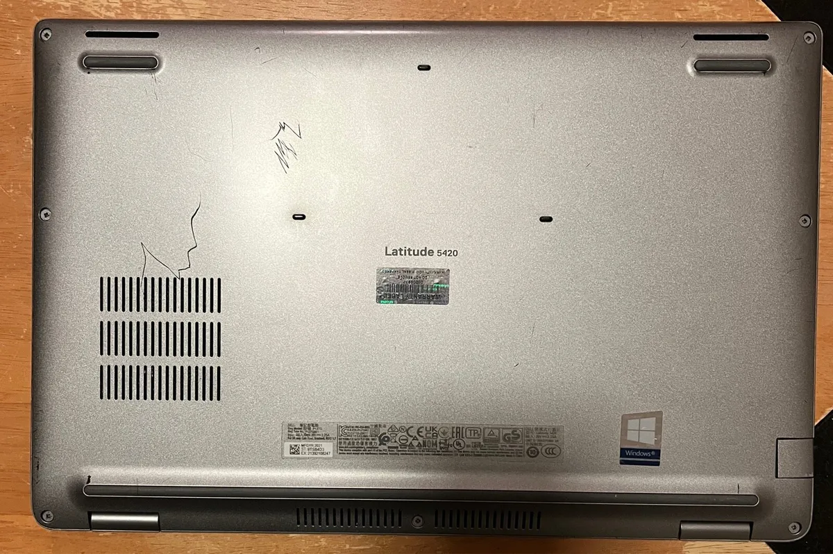 Dell Latitude 5420, Intel 7-11 Gen, 8Gb - 256Gb - Image 2