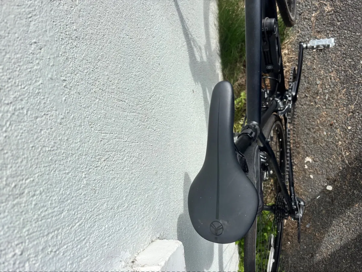Woman’s road bike - Image 2