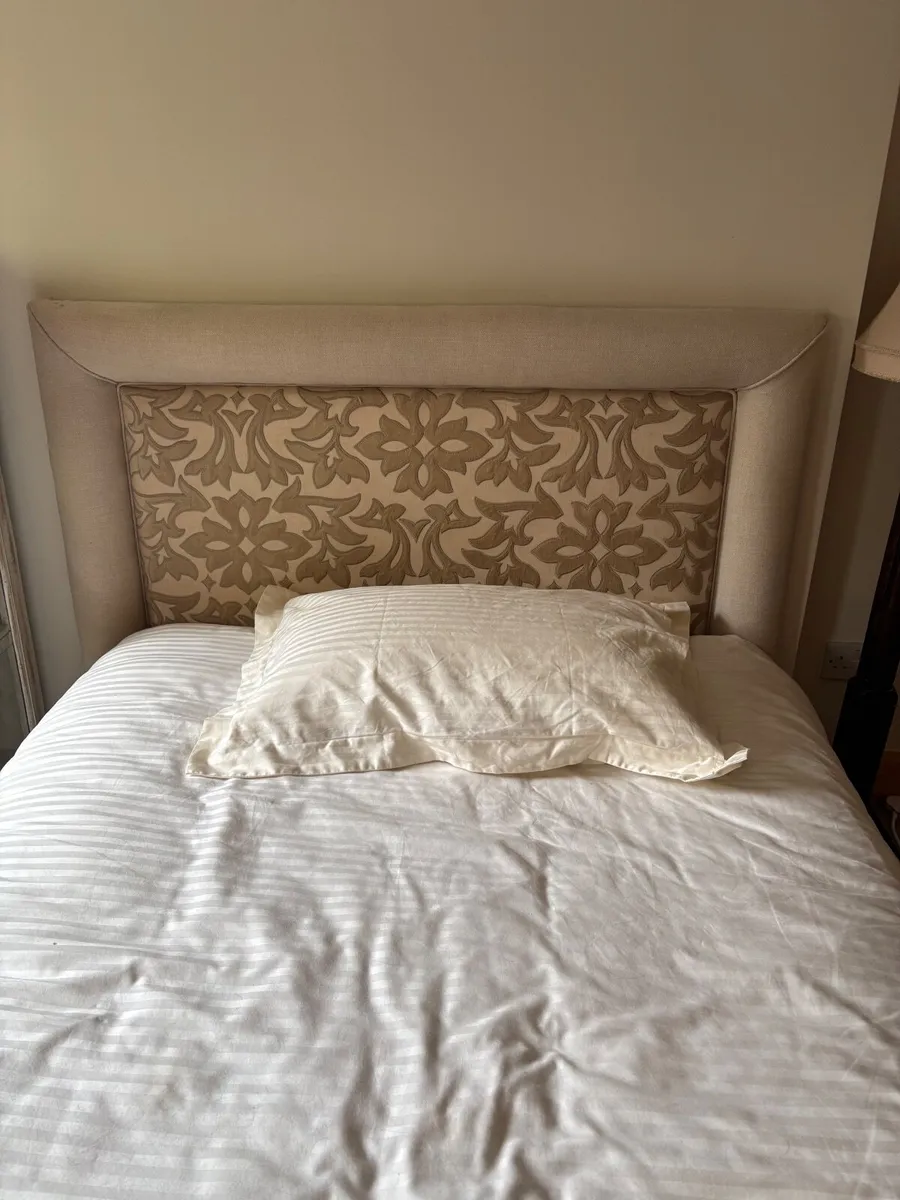 Headboard - Image 2