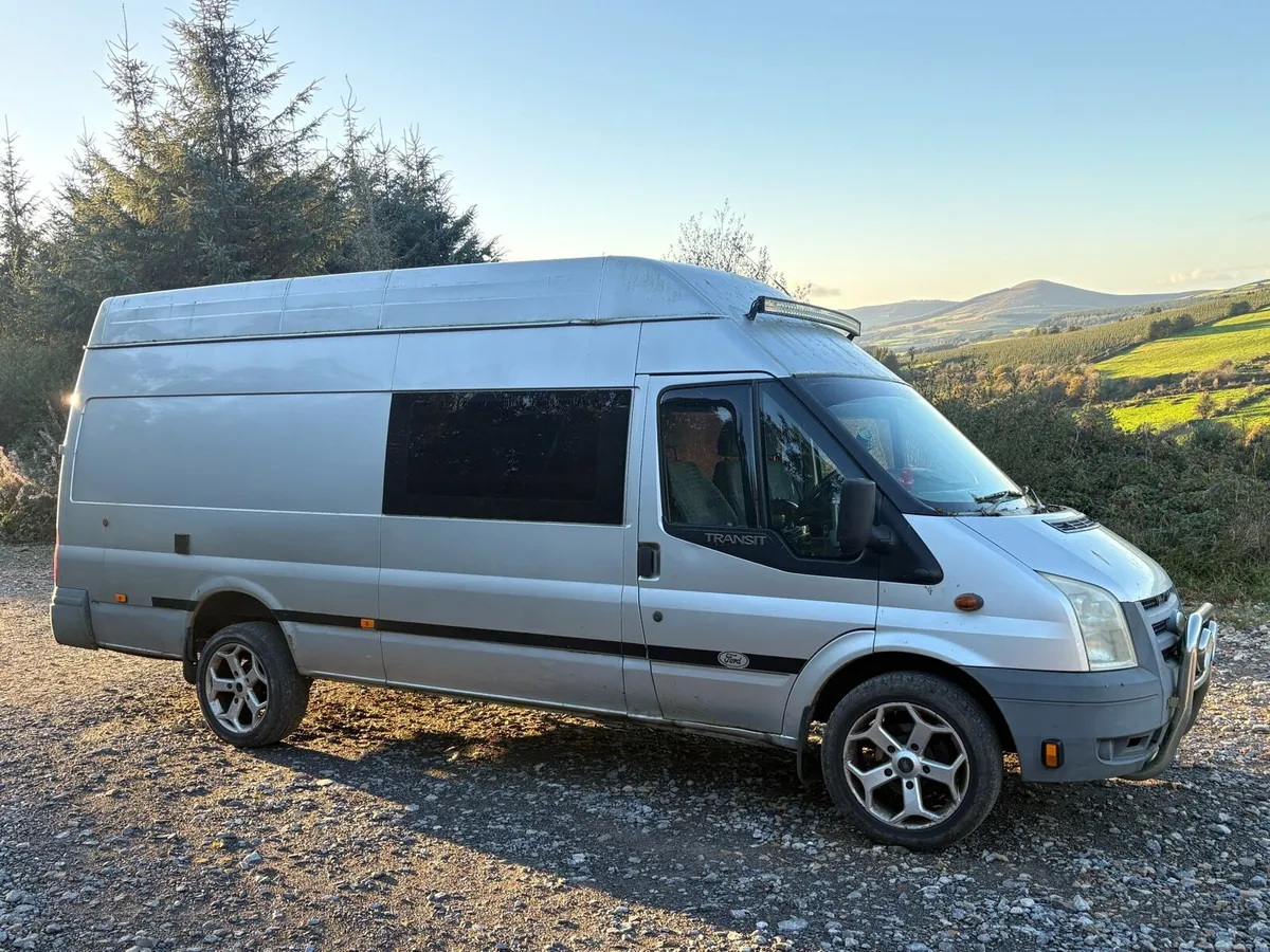Ford transit jumbo race camper - Image 2