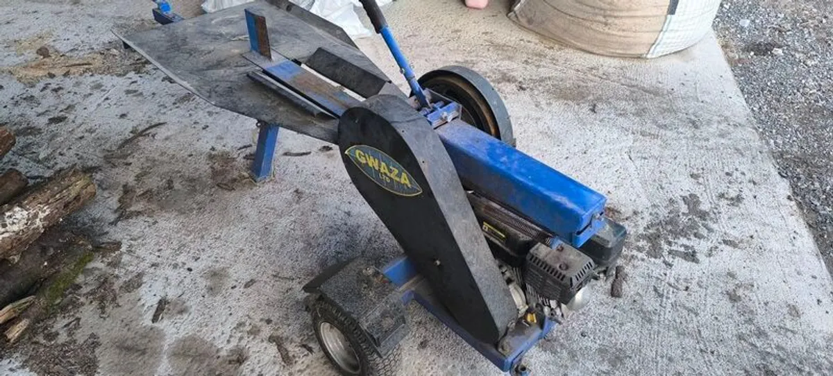 Log splitter - Image 3
