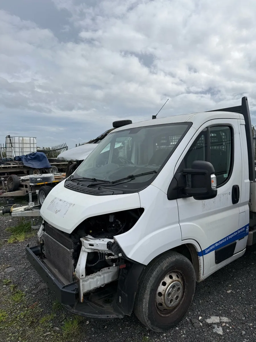 Trucks for Sale / Export / Breakers - Image 4