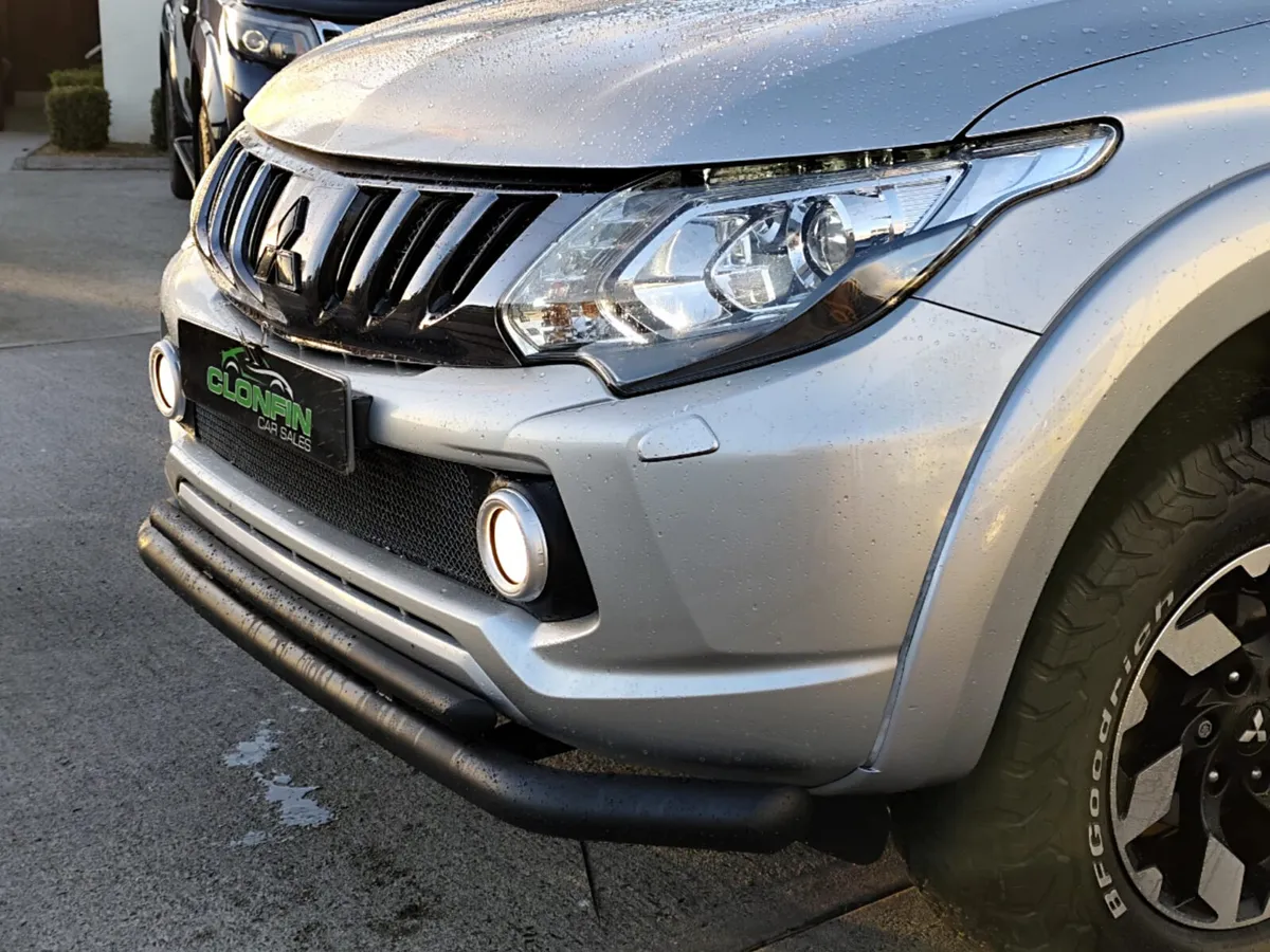 MITSUBISHI L200 BARBARIAN CREWCAB AUTOMATIC - Image 2