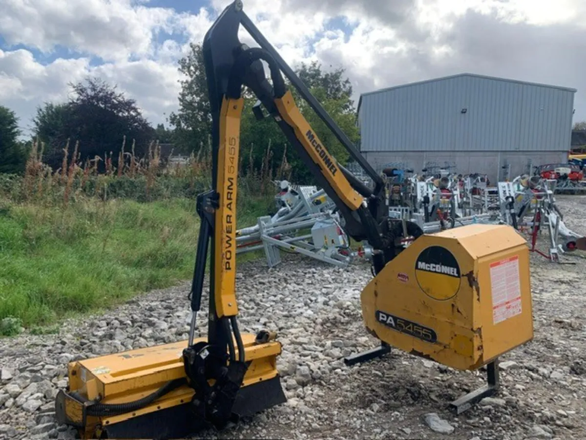 MCCONNEL PA5455 HEDGECUTTER (2015) - Image 1