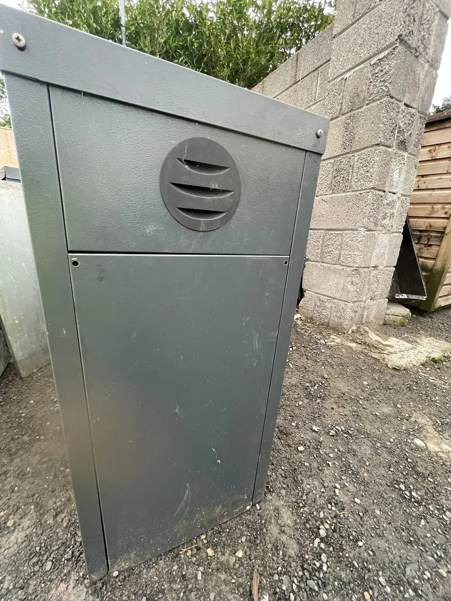 Condensing oil boiler - Image 4
