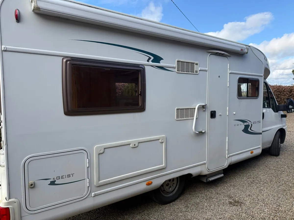 2006 Motorhome 49k miles only!! - Image 2