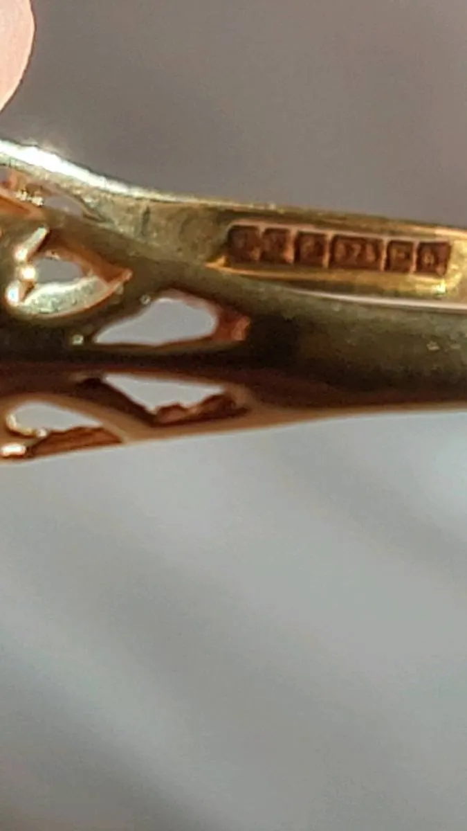 9ct gold ring - Image 4