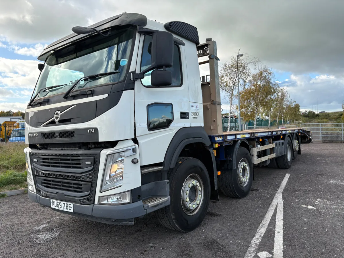 Volvo Cheesewdge Plant Truck - Image 3