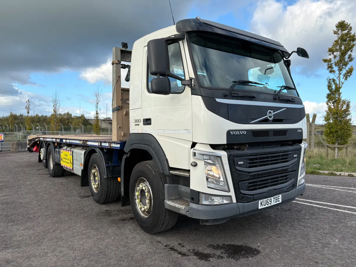 Volvo Cheesewdge Plant Truck - Image 1