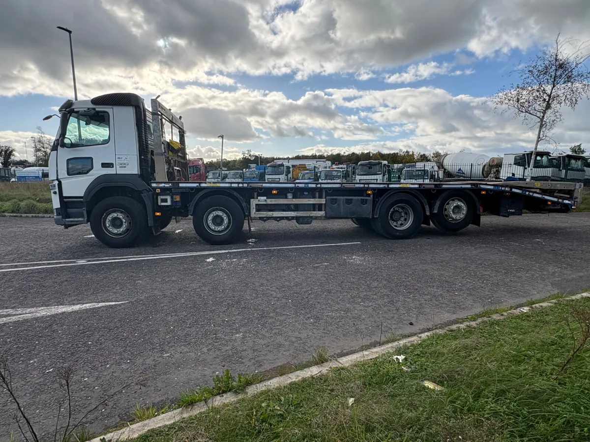 Volvo Cheesewdge Plant Truck - Image 4