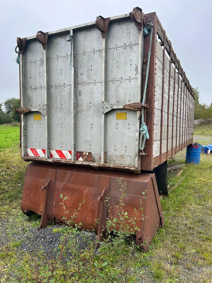 24ft Hegarty cattle body - Image 2