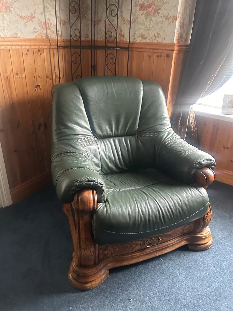 Leather sofa - Image 3