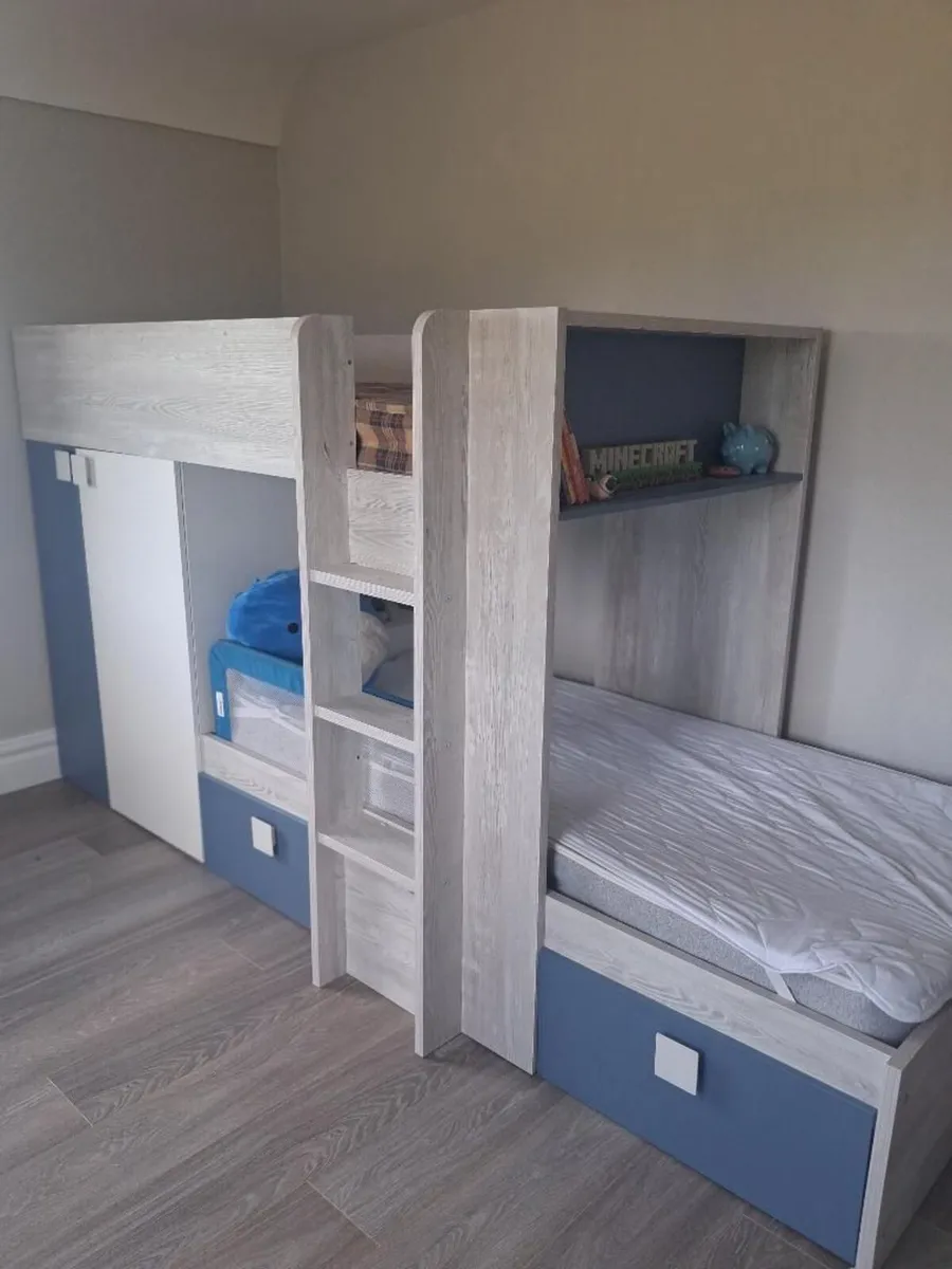 Kids Bunk Bed - Image 1