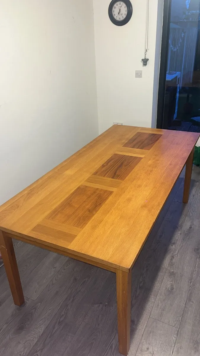 Solid oak kitchen table - Image 3
