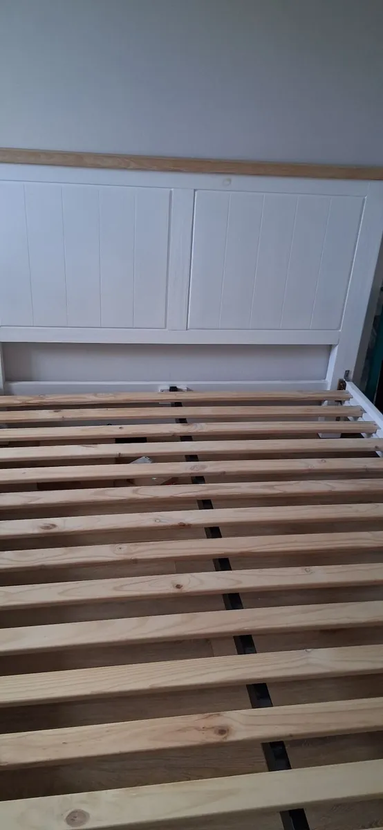 Cotswold Bed Frame | King | 5ft | - Image 1