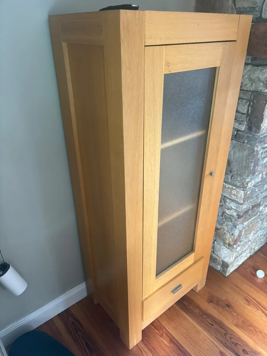 Side board and cabinet - Image 4