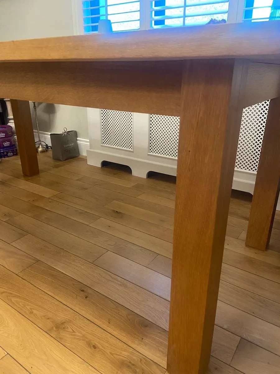 Oak dining table and side board - Image 4