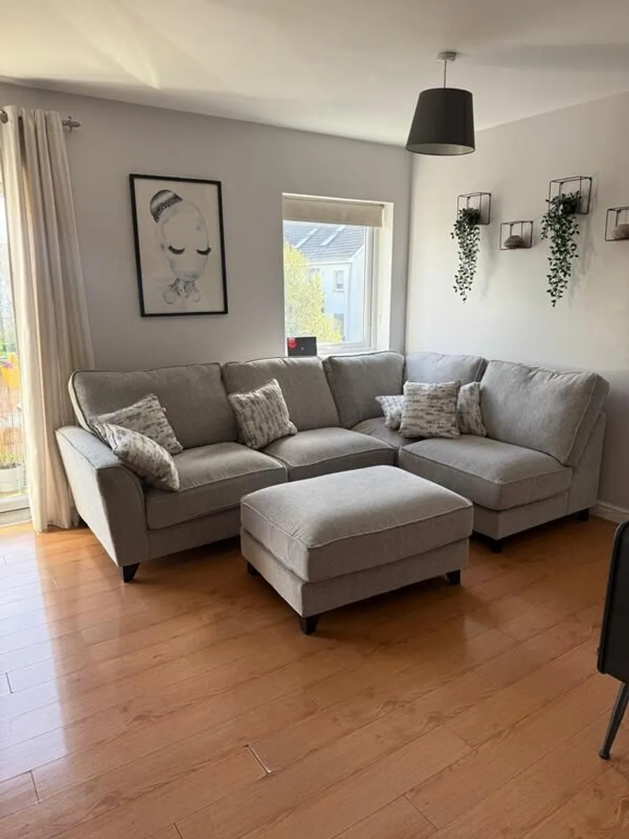 Large Corner Sofa with Footstool - Image 1